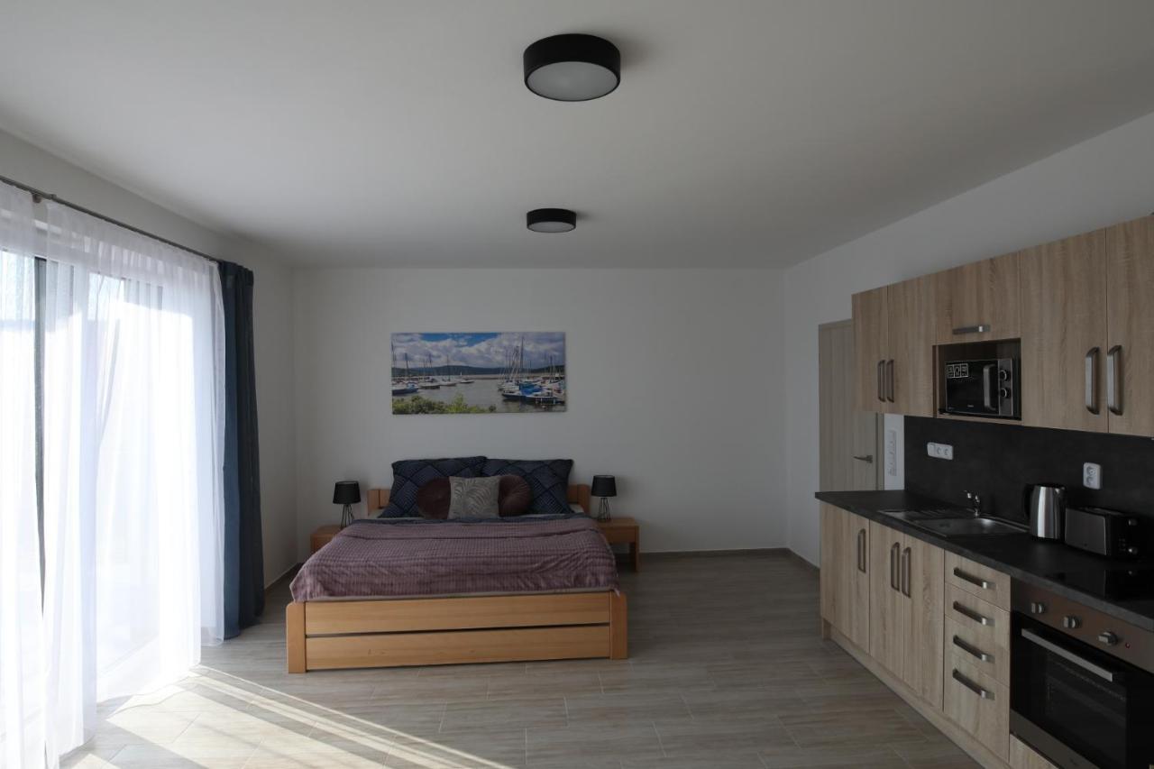 Apartmany Allis Липно-над-Влтавой Экстерьер фото